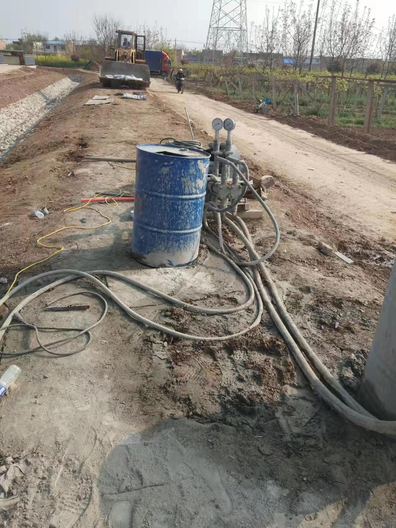 椰林镇顶管注浆