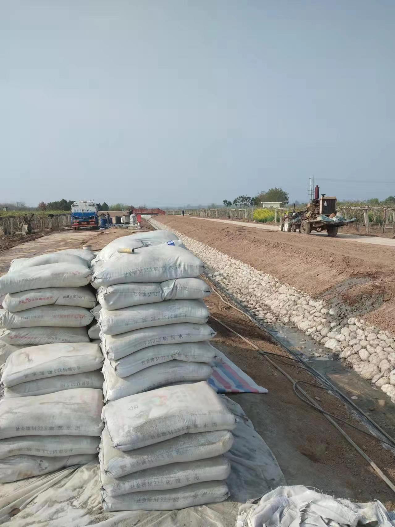 椰林镇小导管注浆